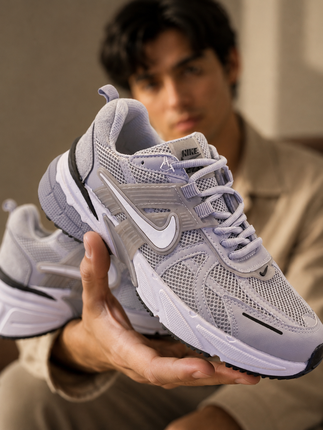 کفش نایک وی تو کی/NIKE V2K